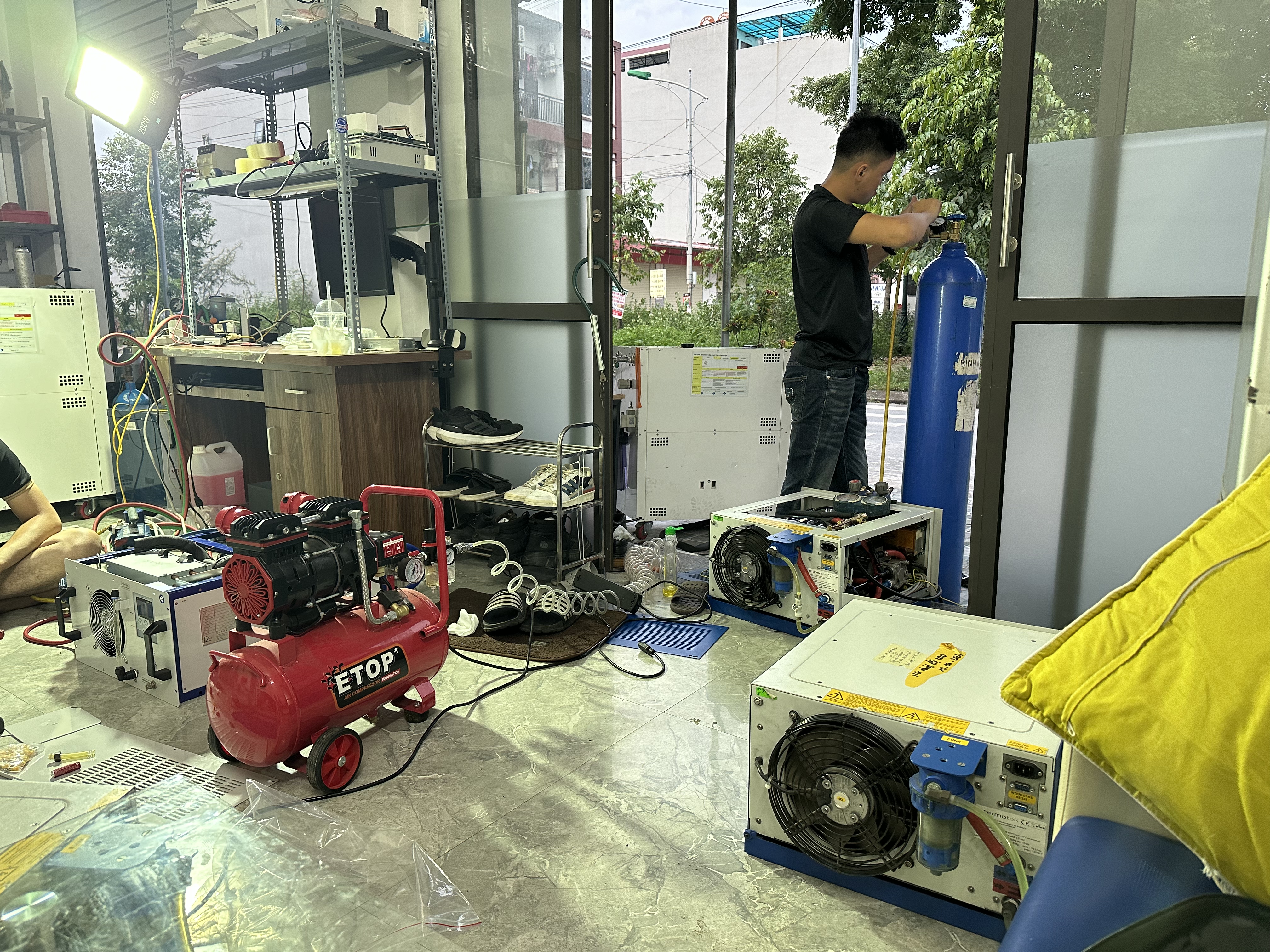 Test nitrogen kiểm tra rò rỉ