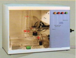 Chạy thử máy cất nước sau sửa chữa