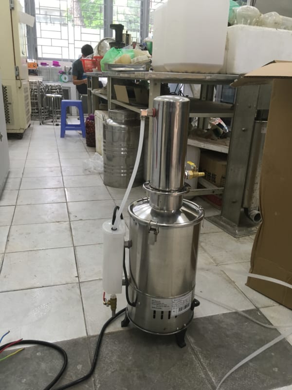 Kiểm tra máy cất nước tại khách hàng