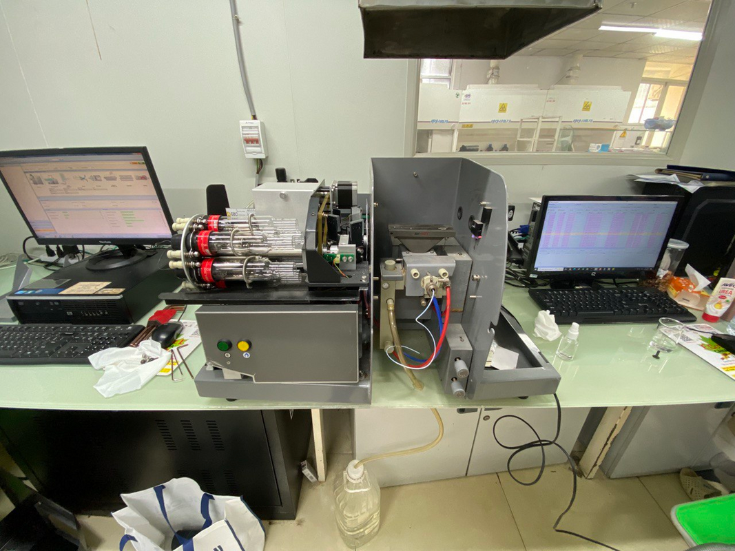 Sửa chữa máy quang phổ tại phòng thí nghiệm