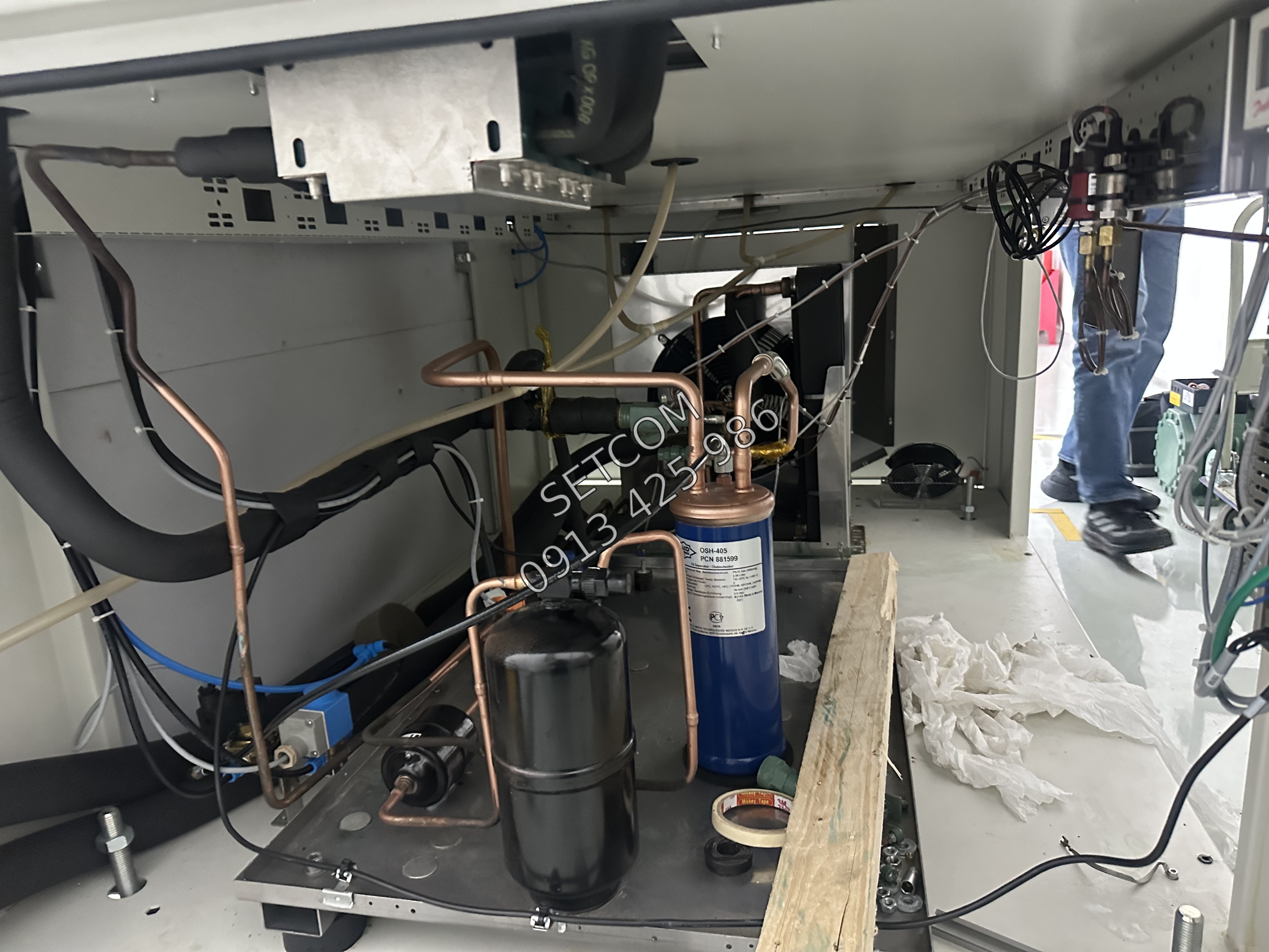 Tủ sốc nhiệt ve sinh dan ngung