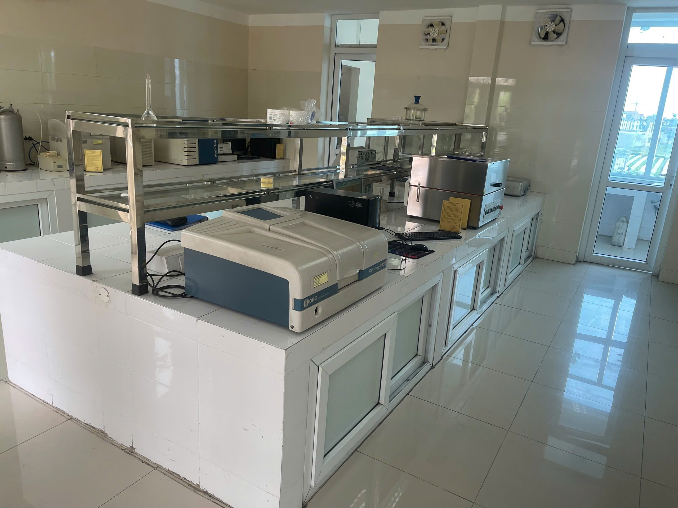 bảo dưỡng máy quang phổ